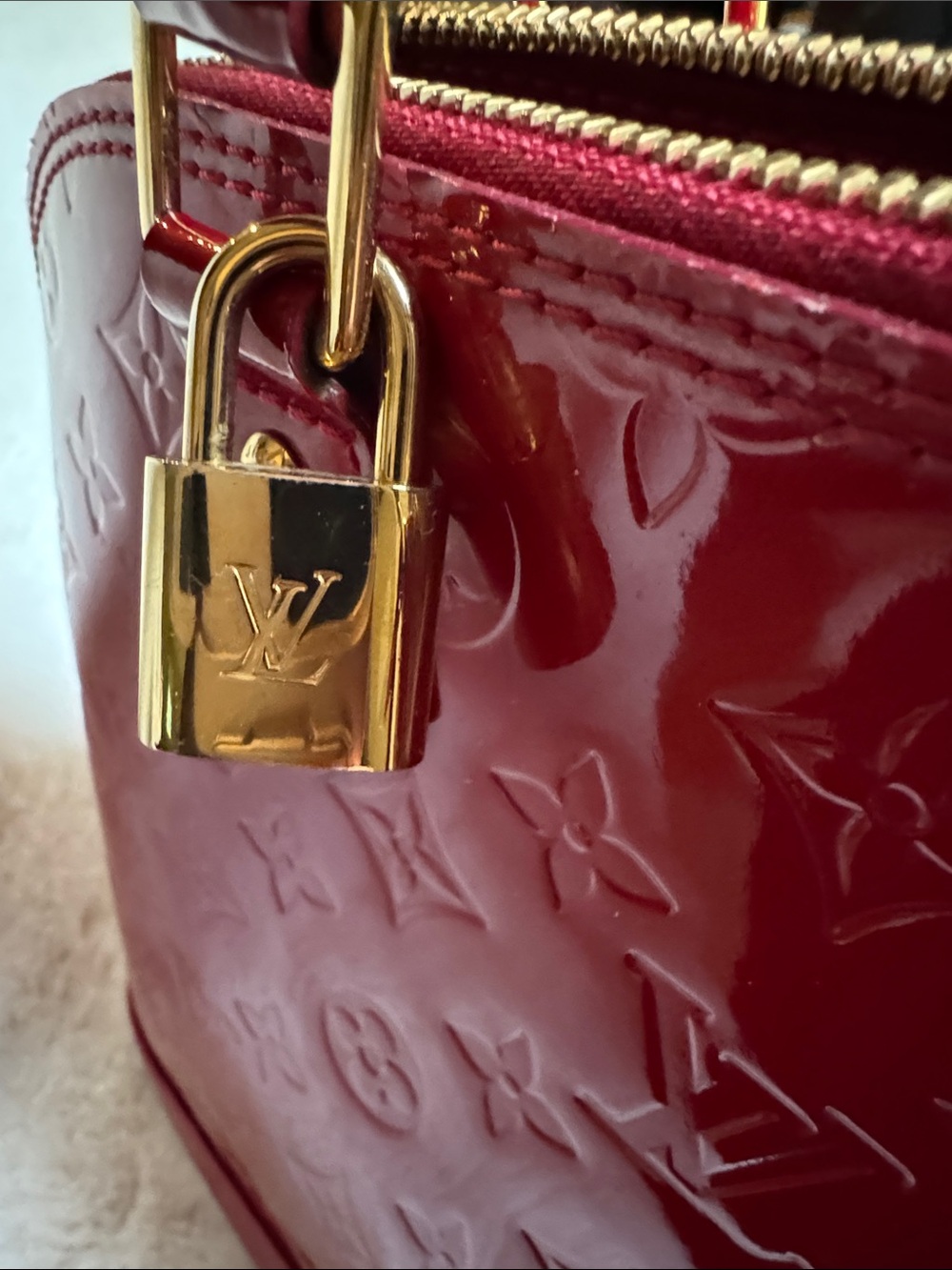 Louis Vuitton Red Vernis Alma Satchel with Gold Hardware - Picture 15 of 15